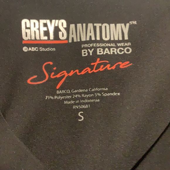 Grey’s Anatomy NWT by Barco Signature - 3 Pocket Scrub Set-Medical Pants and Top - Picture 14 of 16